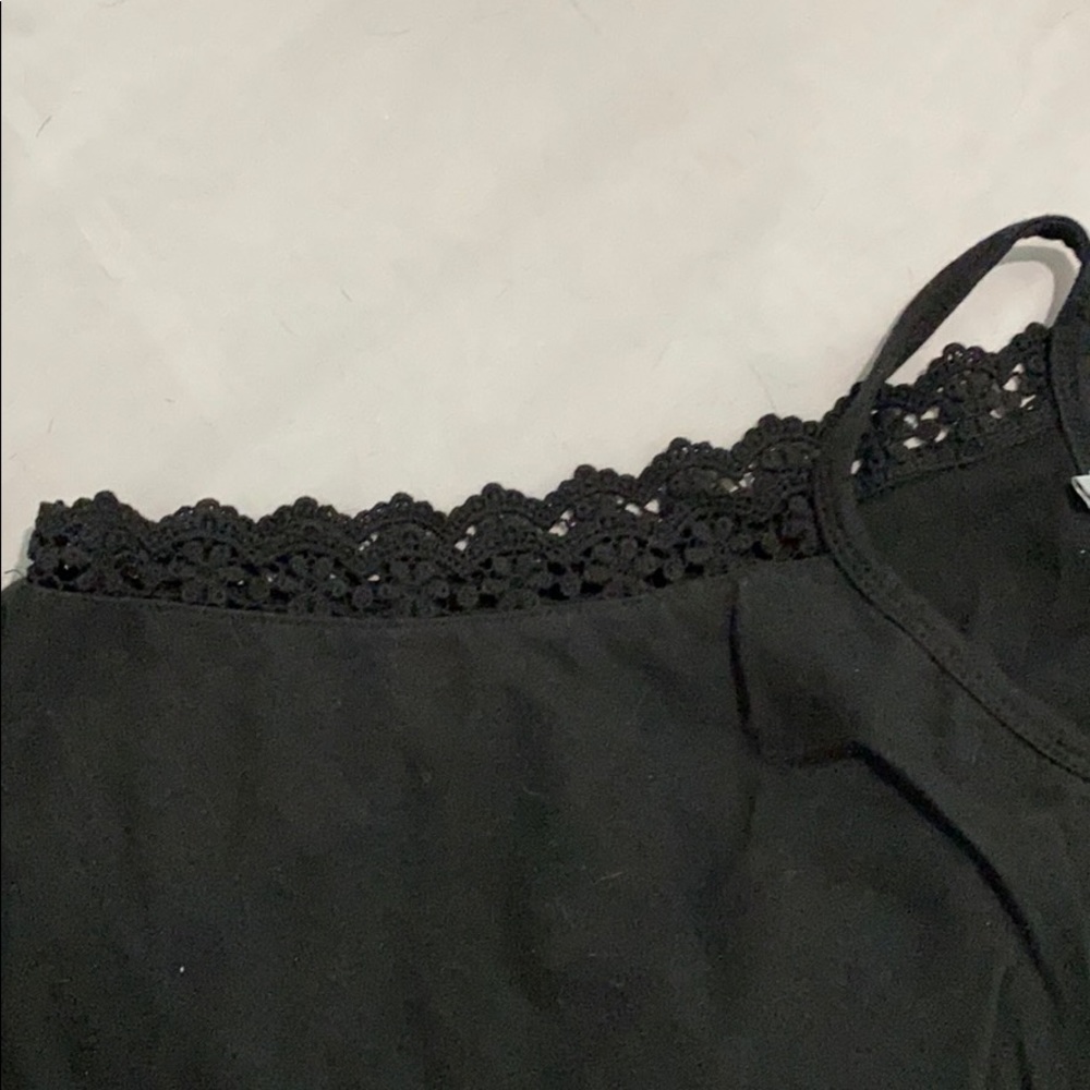 Crop Top - Picture 3 of 5